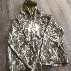 Nomad Men’s Hoodie